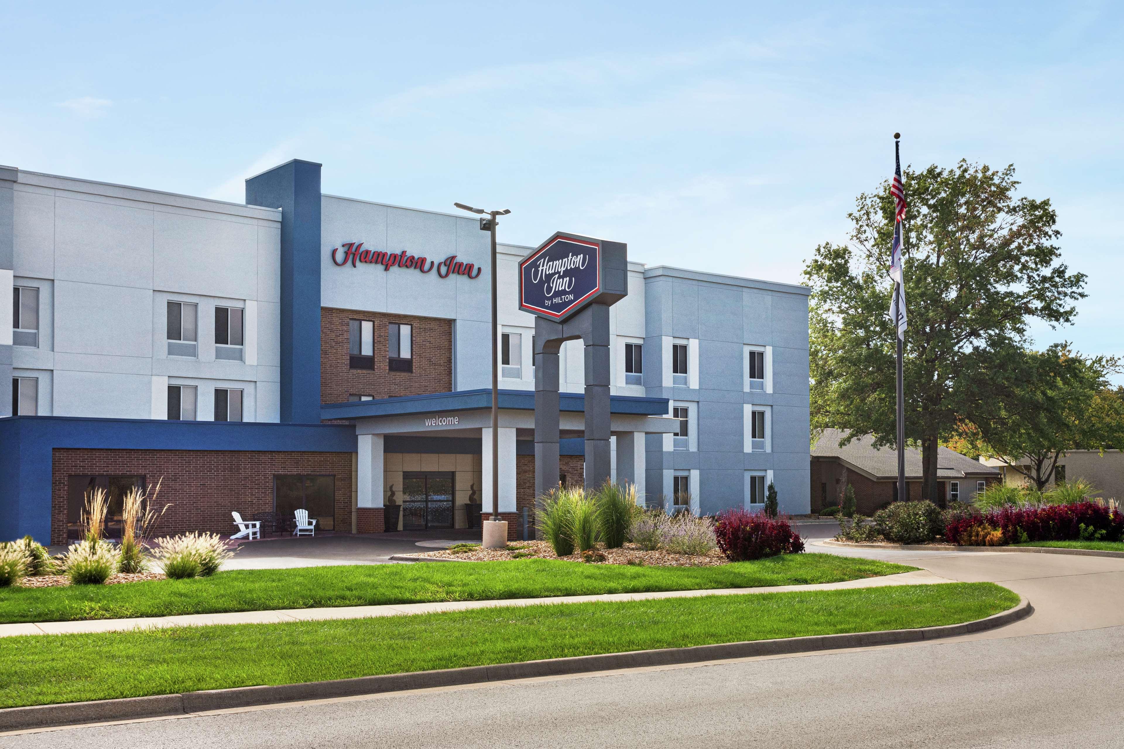 Hampton Inn Kansas City Blue Springs Eksteriør billede