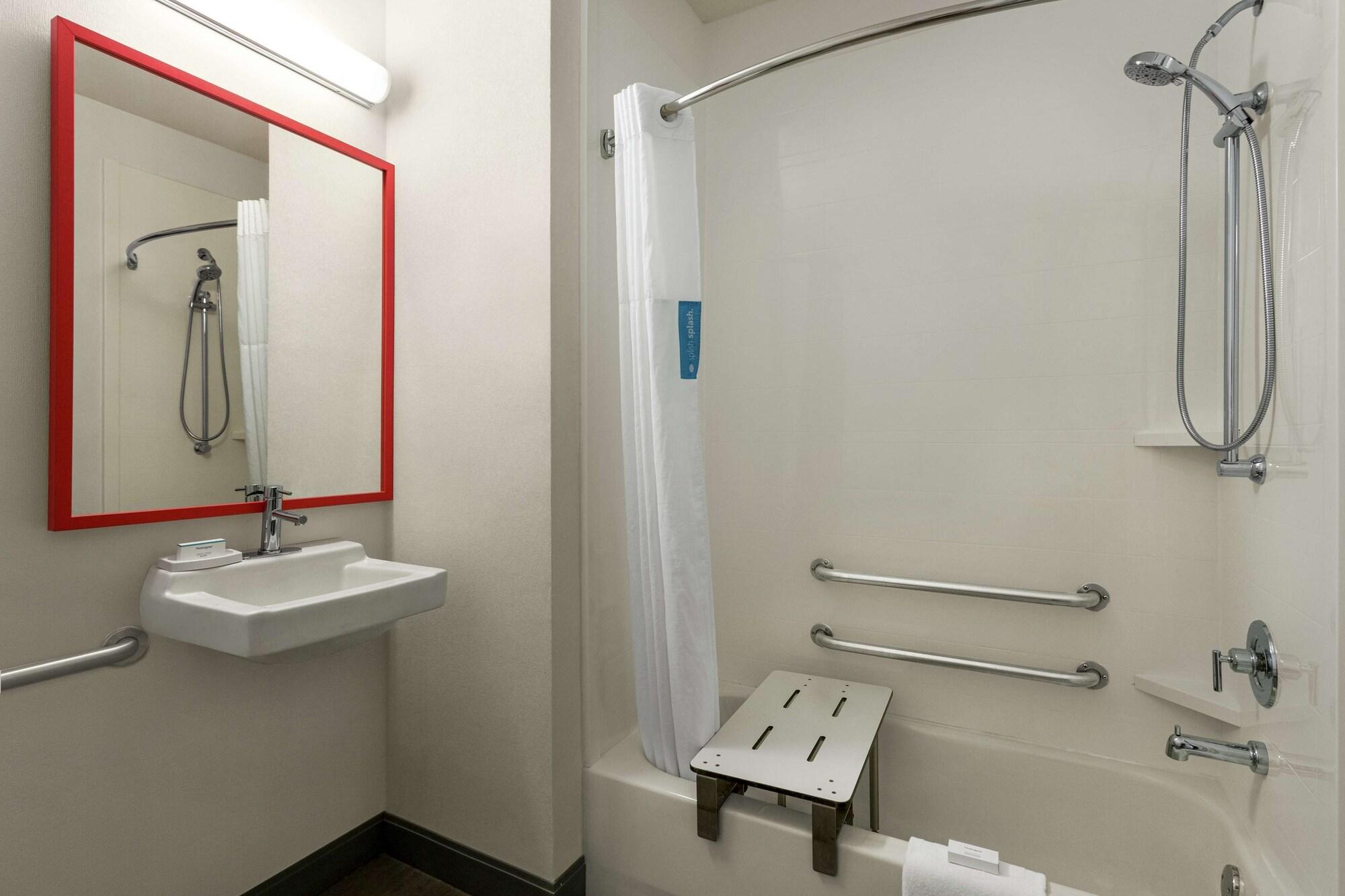 Hampton Inn Kansas City Blue Springs Eksteriør billede